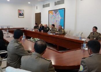 Yanğınsöndürənlər təltif edildi