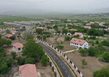 Dövlət bu deputatımız üçün ev tikir – Video