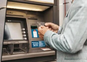 Bu Xalq artisti 60 min pensiya alır