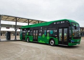 Bakıda elektrik mühərrikli avtobuslar xəttə buraxıldı