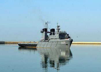 Hərbi gəmilərimizin təlimindən görüntülər – Video