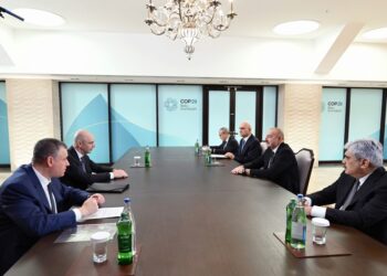 Prezident görüş keçirib