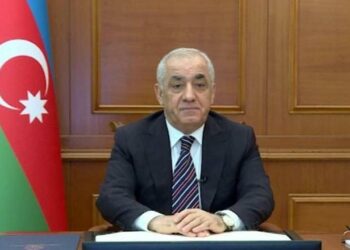 Əli Əsədov BMT rəsmisi ilə görüşdü