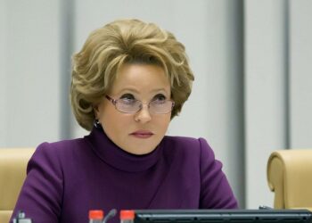 Valentina Matviyenko Azərbaycana gələcək