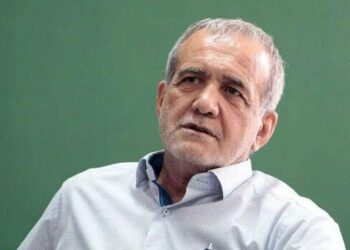 Pezeşkian Bakıya gəlir