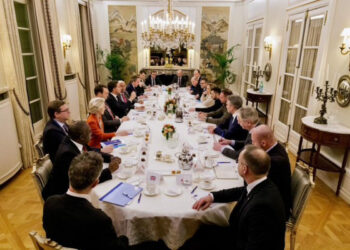 NATO Baş katibi Zelenski ilə görüşüb