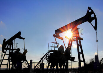 Azərbaycan neftinin qiyməti 75 dollara enib