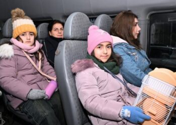 Daha 51 ailə Şuşaya yola salındı