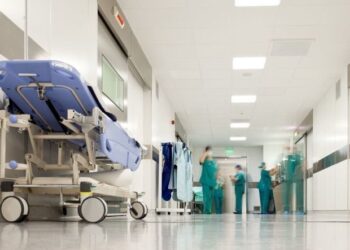 7 yaşlı uşağın üstünə nərdivan aşdı, öldü