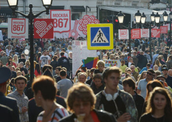 Rusiyadan deportasiya başladı: azərbaycanlılar qayıda bilmir