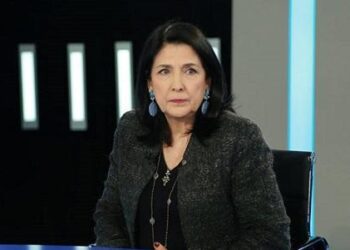 Zurabişvili ölkədən getdi, yeni iş tapdı