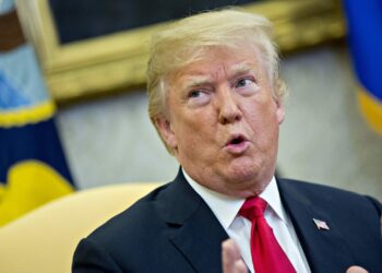 Tramp: Çin bu kanala nəzarət edə bilməz!