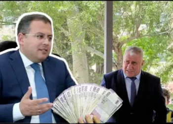 Səbail icra başçısının bələdiyyə əməliyyatı:  Vüqar Zeynalov biznesmenlə niyə anlaşıb? – VİDEO