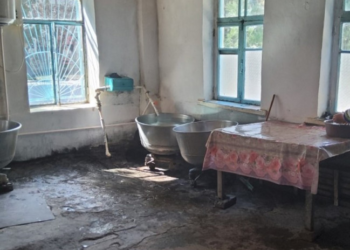 Qərb bölgəsində fəaliyyət göstərən çörək bişirmə müəssisələrində sanitariya qaydalarına əməl olunmur