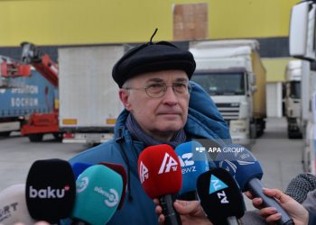 Səfirlik: Azərbaycanın humanitar yardımları ukraynalıların həyatını xilas edir