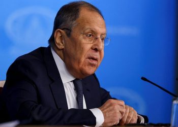 Lavrov Trampı Hitlerə bənzətdi