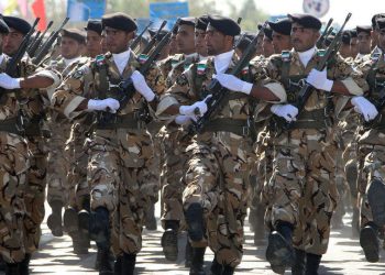 İran ordusu döyüş hazırlığı vəziyyətinə gətirildi