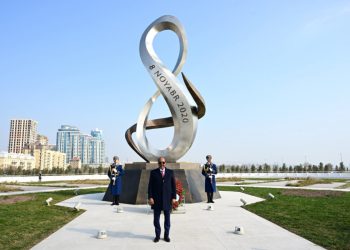 Somali Prezidenti Bakıda Zəfər parkını ziyarət edib