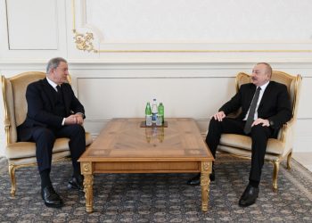 Azərbaycan Prezidenti Hulusi Akarı qəbul edib