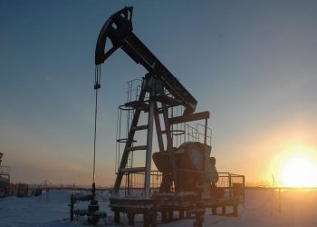 Azərbaycan nefti cüzi ucuzlaşıb