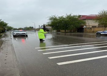 DYP qeyri-sabit havada piyada təhlükəsizliyi ilə bağlı müraciət edib