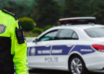 Yol polisi küləkli hava şəraiti ilə əlaqədar xəbərdarlıq edib