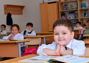 Uşaqların I sinfə qəbulu başlayır