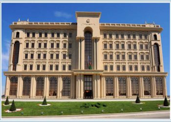 700-yə yaxın əcnəbi Azərbaycandan çıxarıldı