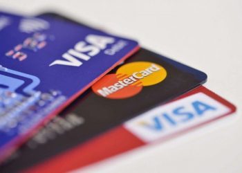 Bank kartlarının talanmasına görə istintaq təxirəsalınmadan aparılacaq