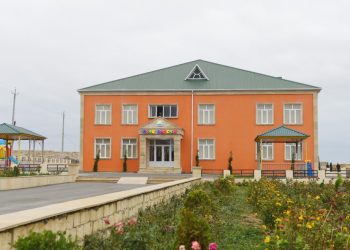 Bakıda uşaq bağçasında meyit tapıldı