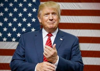 Tramp AB-ni iflic edə bilər