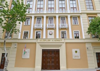 Azərbaycanda xüsusi karantin rejimi yenə uzadıldı