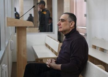 Bakıdakı erməniəsilli şəxslər ailələrindən bağlamalar aldı