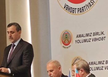 Vəhdət sədri Adəm İsmayıl Bakuviyə qarşı “qara piar”: yazılanlar təsdiqini tapmadı