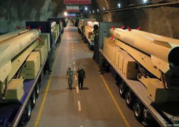 Rəsmi Tehran: İran hərbi büdcəsini artıra bilər