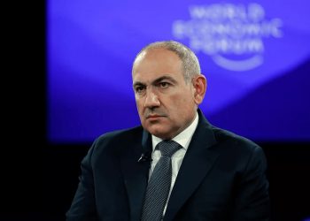 Paşinyan Rusiyada səfərdədir