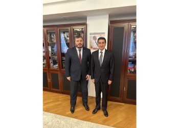 Hikmət Hacıyev Ukrayna səfiri ilə görüşüb