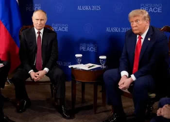 “SÖVDƏLƏŞMƏ YOXDUR”: MÜHARİBƏ DAVAM EDƏCƏK – “Tramp məğlub olmadı, amma Putin qalib gəldi”