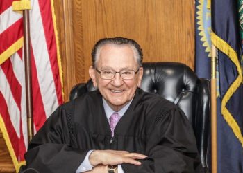 Dünyanın ən sevilən hakimi vəfat edib