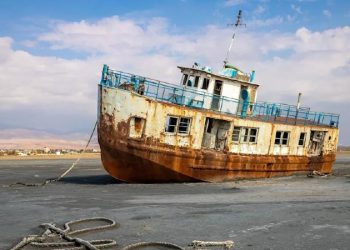 Urmiya gölü tamamilə yoxa çıxıb