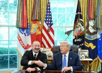 Trampın Əliyevə açıq dəstəyi – TƏHLİL