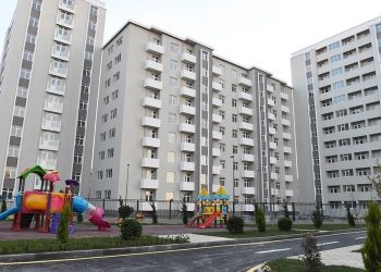 Ev almaq istəyənlərin NƏZƏRİNƏ: Satışa çıxarılacaq GÜZƏŞTLİ mənzillərin QİYMƏTLƏRİ