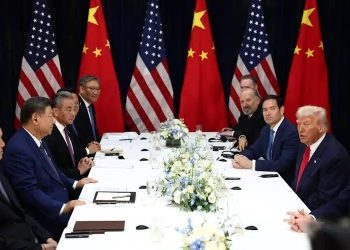 Cənubi Koreyada TARİXİ GÖRÜŞ: Tramp və Si Cinpin RAZILIĞA GƏLDİ