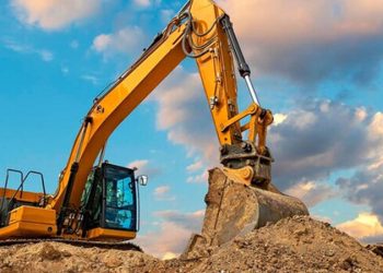 Qəzalı vəziyyətdə olan 13 bina sökülür: 1 300 ailəyə yeni evlər veriləcək