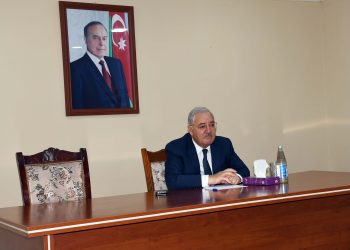 Ağdam icra başçısından xoşagəlməz hərəkət: Şəhid anası və qazilər ayaqüstə, özü  isə… – FOTOFAKT
