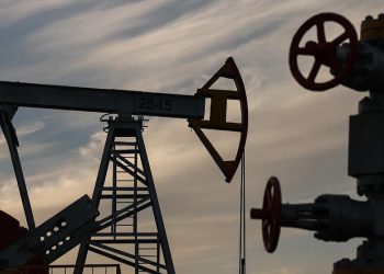 Neft-qaz sektorunda maaşlar – Başqa maaşlardan nə qədər üstündür?