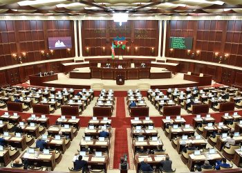 2026-cı ilin büdcəsi İLK OXUNUŞDA təsdiqləndi