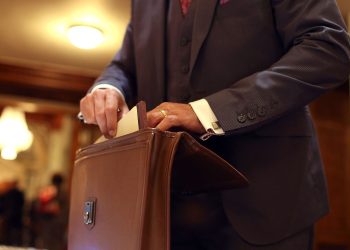 Bakı rayonlarının icra başçıları: Kimlər tərcümeyi-halını gizlədir…