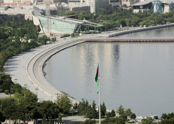 Ermənistandan nümayəndə heyəti Bakıya gəlib