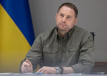 Yermakın ofisində axtarışlar BAŞLADI – FOTO